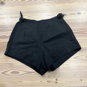 Posse Black Linen Shorts